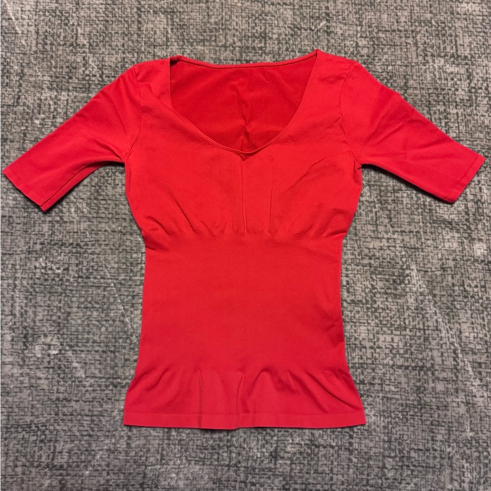 Red Shaping Tee by Avon - L